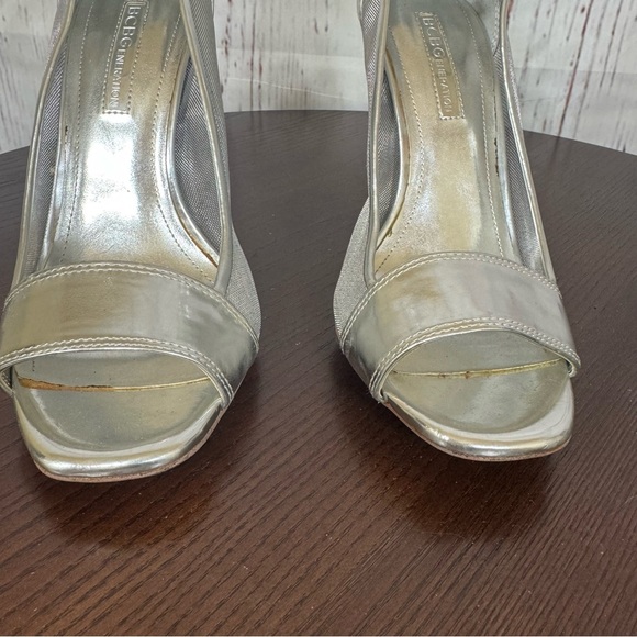 BCBGeneration Metallic Silver Open Toe Ankle Strapped Mesh side High Heels 7 GUC - Picture 14 of 16